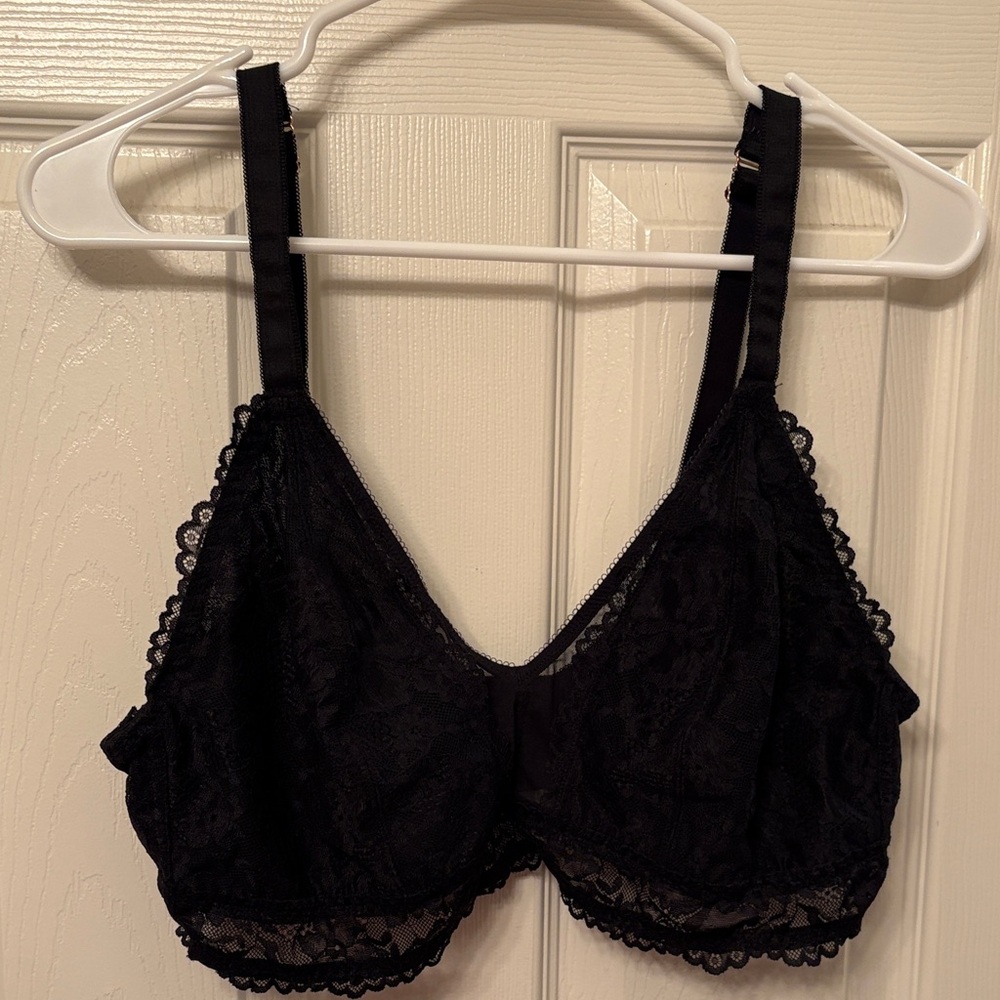 Floral Lace and Mesh Bralette